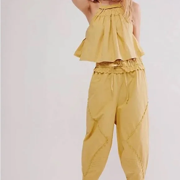 Free People Beach Life Set - Picture 3 of 7